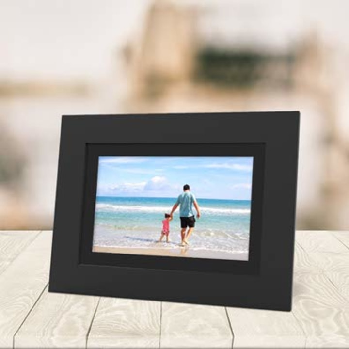 Brookstone PhotoShare Smart Digital 10-inch Picture Frame