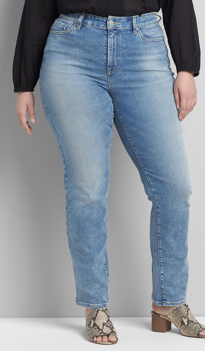 Curvy Fit High-Rise Straight Jean - Light Wash