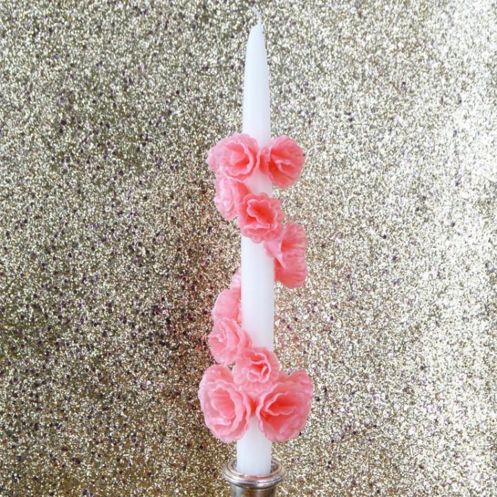 White &amp; Pink Flower Candle