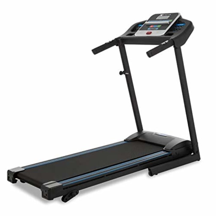 XTERRA Fitness TR150 Folding Treadmill Black. Best Treadmills Under $500.