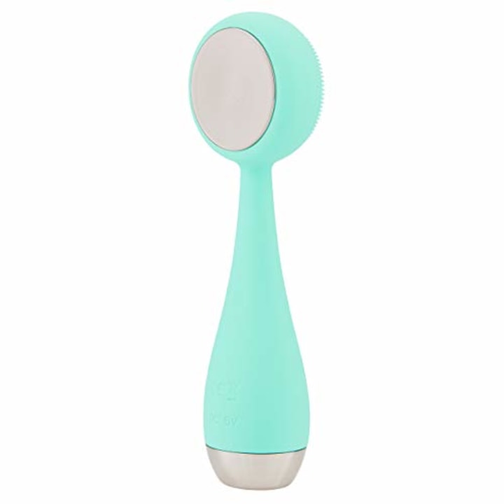 PMD Clean Pro Facial Cleansing Device. Best facial cleansing brushes of 2021.