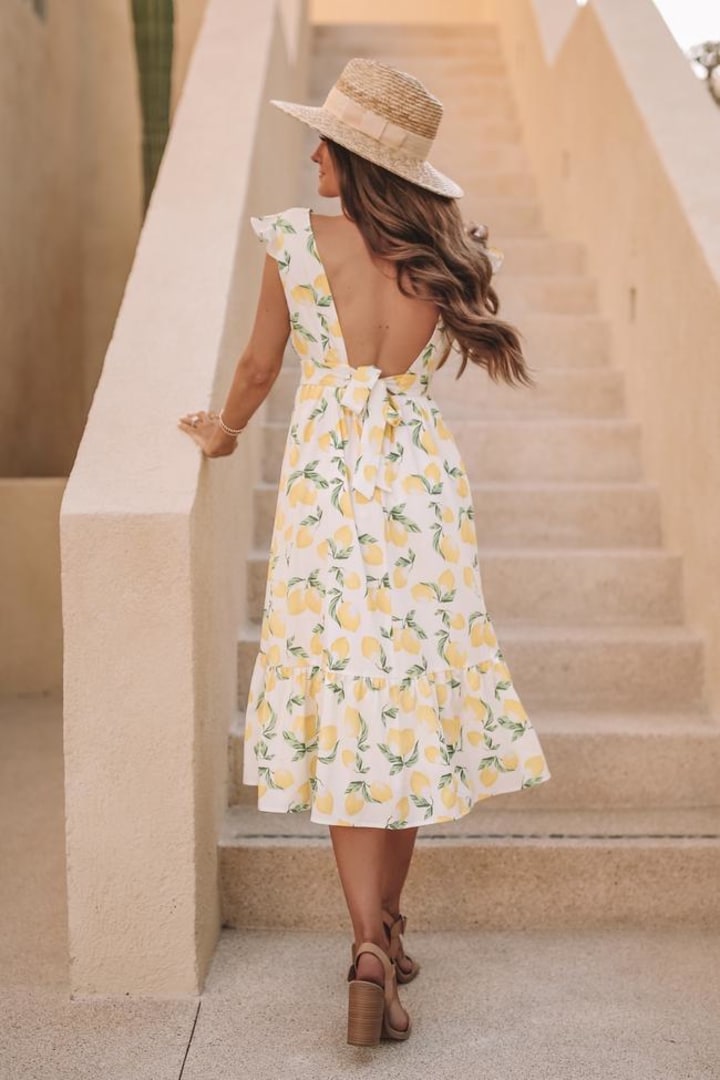 CAITLIN COVINGTON X PINK LILY The Capri Lemon Print Midi Dress
