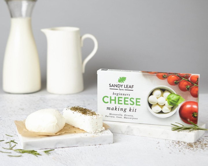 Sandy Leaf Farm Cheese-Making Kit