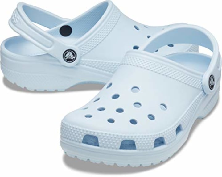 where can i buy a pair of crocs