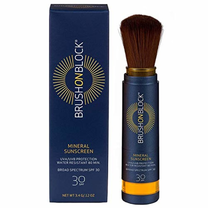 Brush On Block Mineral Sunscreen Powder, Refillable Broad-Spectrum SPF 30, Safe for Sensitive Skin, UVA UVB Face Protection, Natural, Reef Friendly (Translucent). Best Mineral Sunscreens of 2021.
