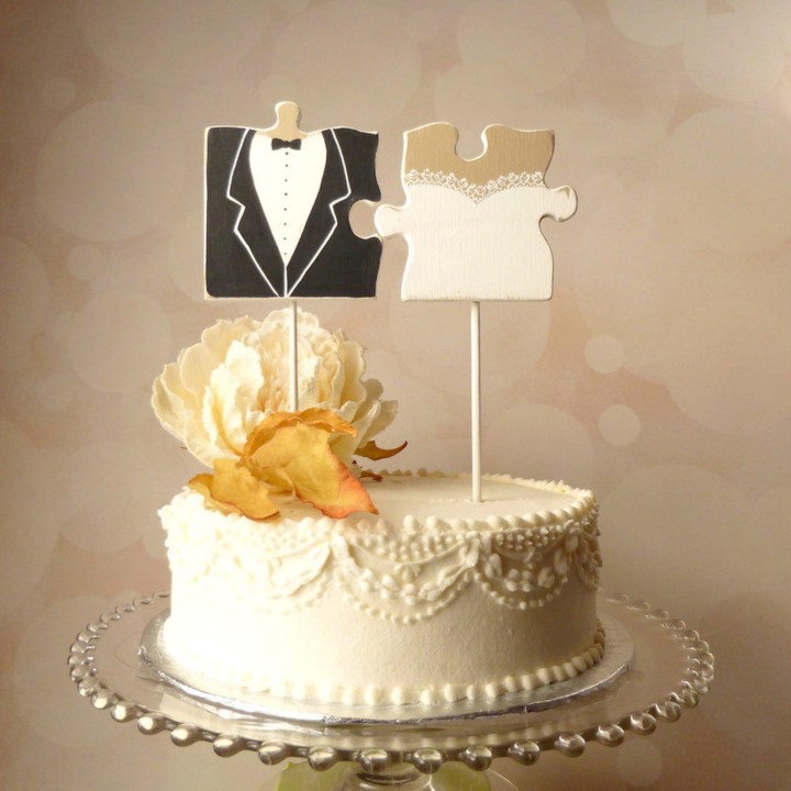 Vintage Wooden Mr & Mrs Bride and Groom Wood Cake Topper Wedding Party best-UK 