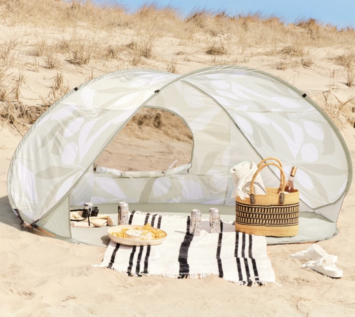 Sun Shelter Pop-Up Tent