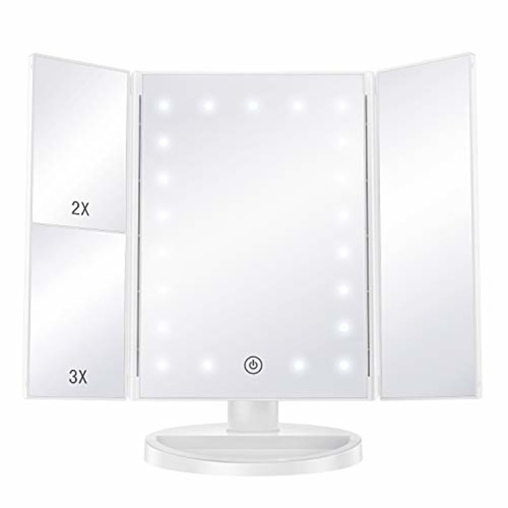 The 17 Best Lighted Makeup Mirrors Of 2021 Today The 17 Best Lighted Makeup Mirrors Of, Best Makeup Mirror Canada