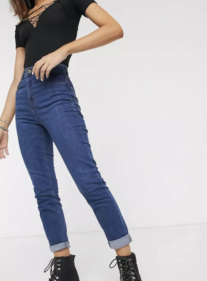 ASOS COLLUSION x011 Slim Mom Jeans