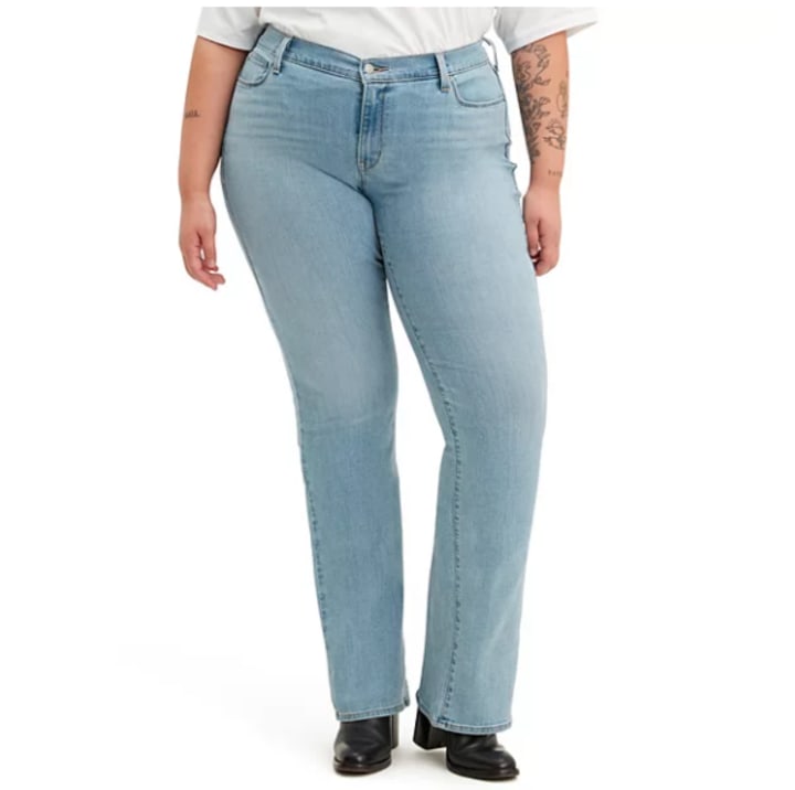 Levi's Plus-Size Classic Fit Bootcut Jeans