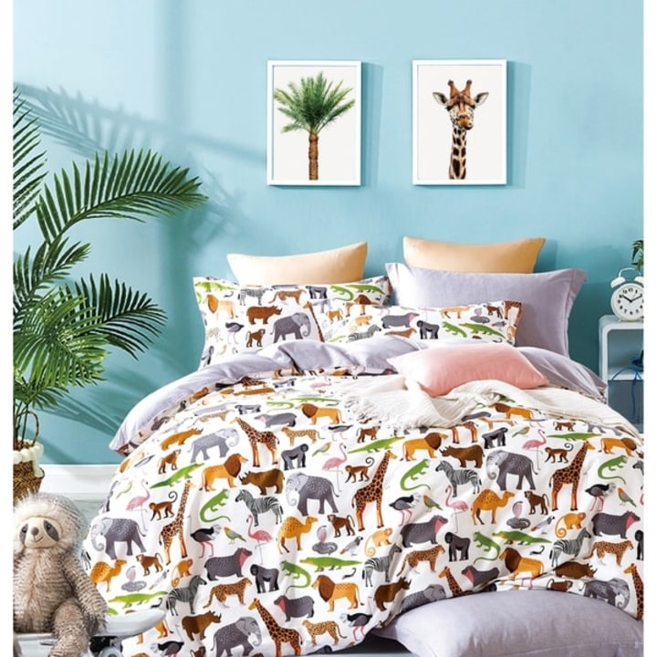 Porch &amp; Den Brauner Animal Print Comforter Set