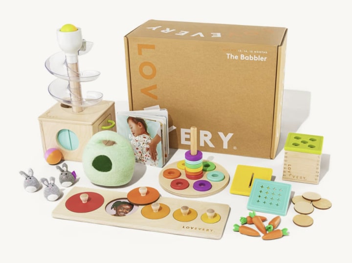 Lovevery The Babbler Play Kit