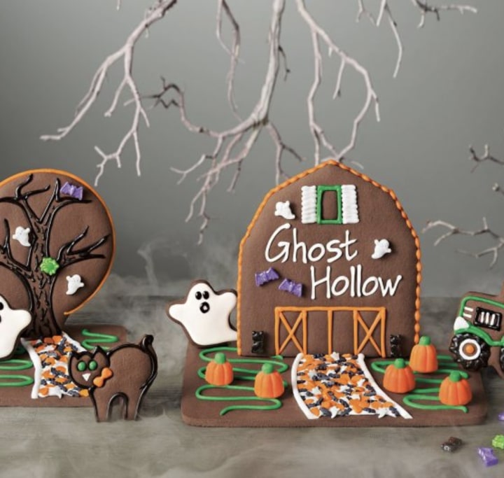 Hyde & EEK! Halloween Ghost Hollow Cookie Kit