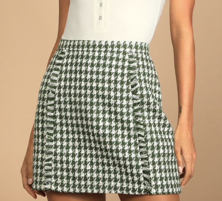 Lulus Get the Grade Green Houndstooth Tweed Mini Skirt