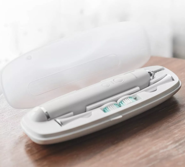 AquaSonic VIBE Series Ultra Whitening Electric Toothbrush