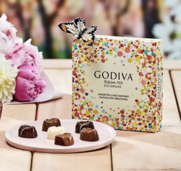 Godiva Assorted Cake Truffles