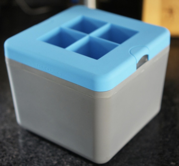 True Cubes Ice Tray