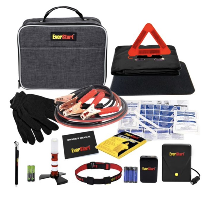EverStart Roadside Safety Kit