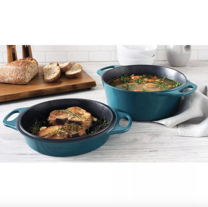 Rachael Ray 4-Quart Cast Iron Dutch Oven with Griddle Lid
