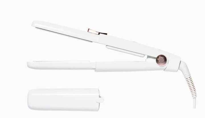 T3 Single Pass Compact Travel Styling Flat Iron with Cap