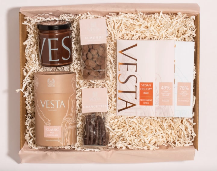 Vesta Luxe Gift Sets