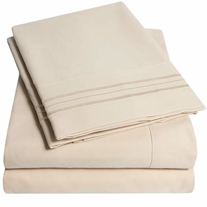 VARIOUS COLORS AND DESIGNS NEW CHARISMA 4 AND 6 PIECE SHEET SET VARIOUS SIZES