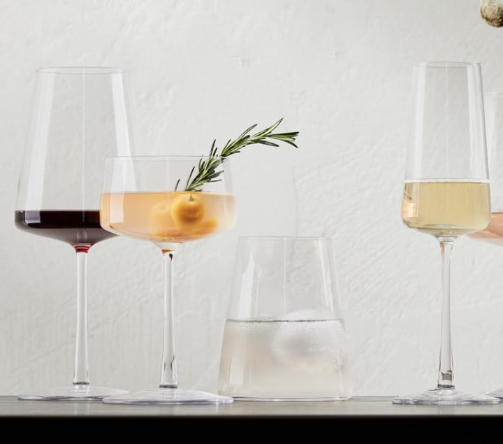 West Elm Horizon Collection Wine Glasses (Set of 4)
