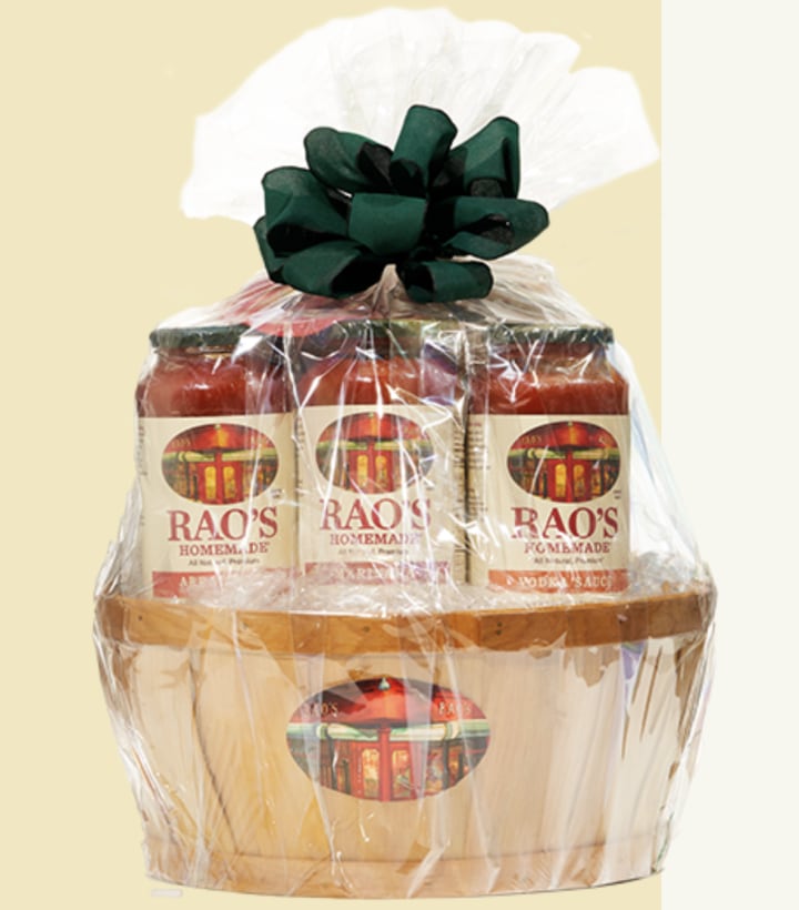 Rao’s Deluxe Collection Gift Basket