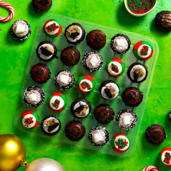 Holiday Cheer Cupcakes