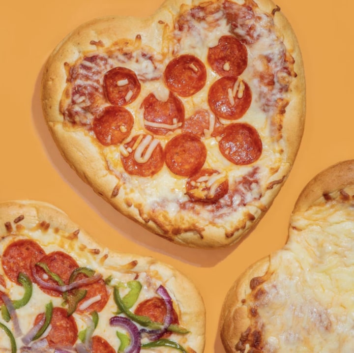 Detroit Style Pizza Co Heart Shaped Pizza (Set of 3)