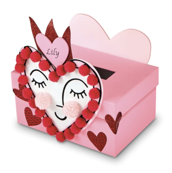 Hearts Mailbox Decorating Kit