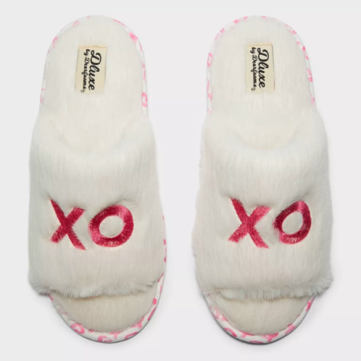 XOXO Fur Slide Slippers