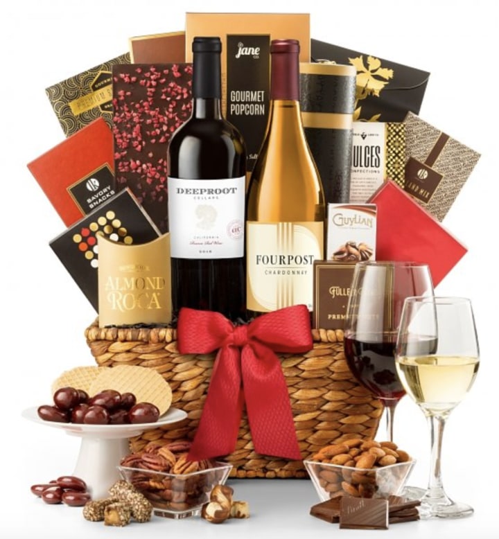 GiftTree Expressions of Sympathy Wine Basket