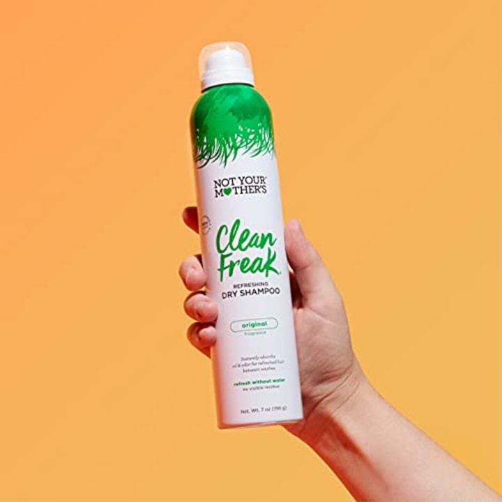 Not Your Mother&#039;s Clean Freak Refreshing Dry Shampoo