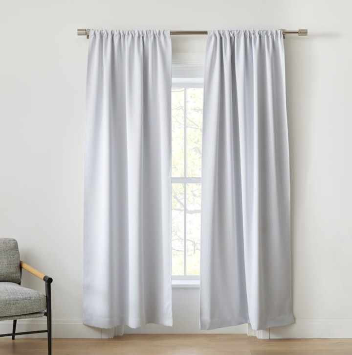 8 Best Blackout Curtains In 2022, White Curtains Block Out Light