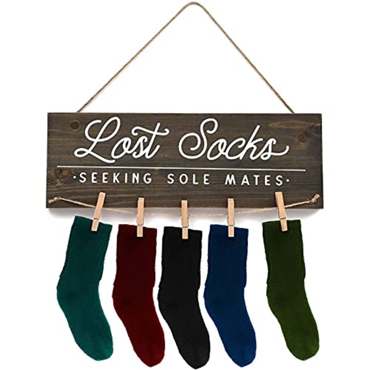 Rustic Wooden Laundry Sign, Lost Socks Seeking Soles Mates (17 x 6 Inches)