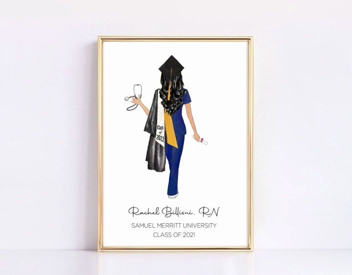 36 nurse graduation gifts to celebrate their hard work in 2022