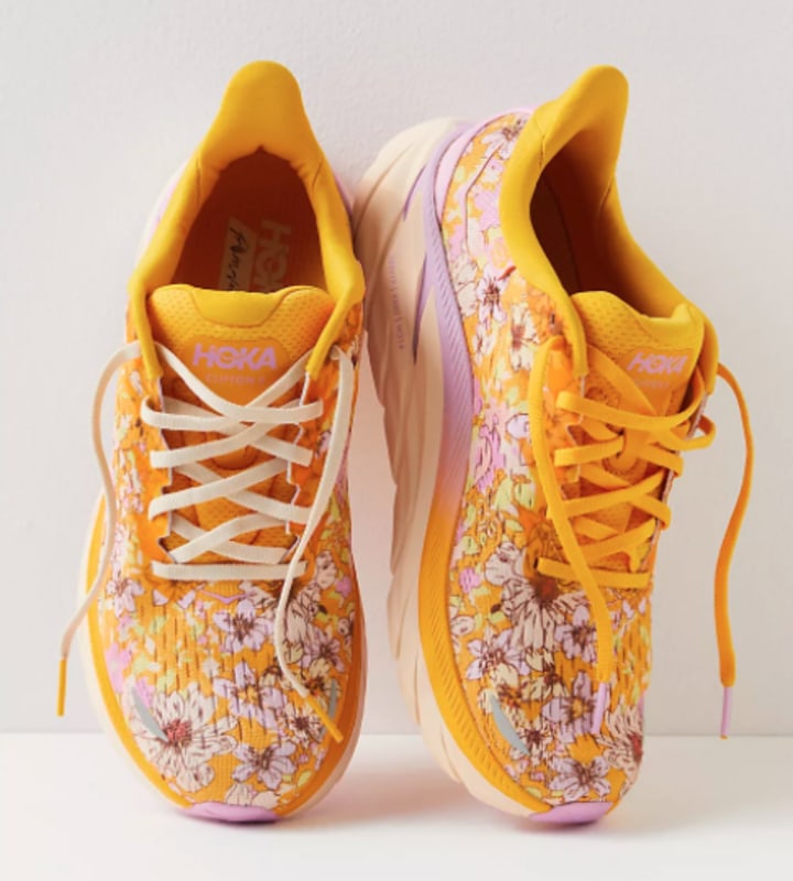 hoka one one sneakers