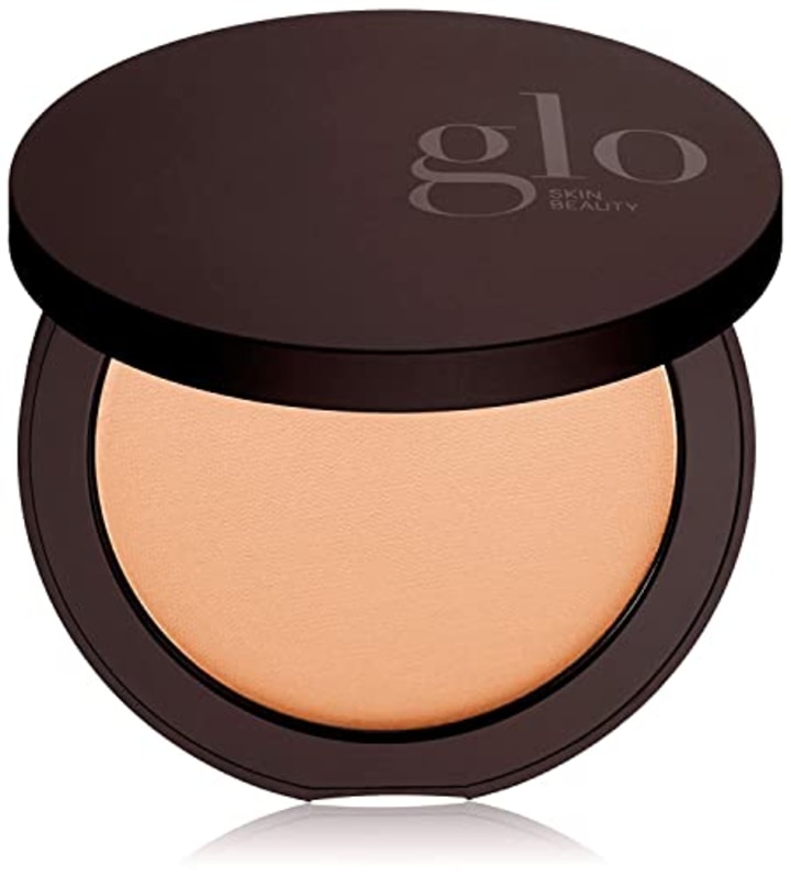 Glo Skin Beauty Pressed Base