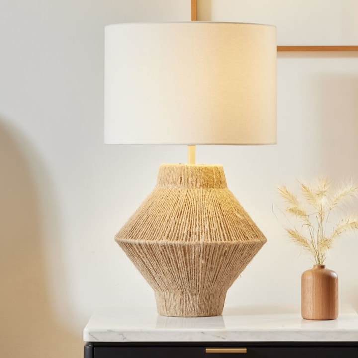 Handwoven Jute Table Lamp