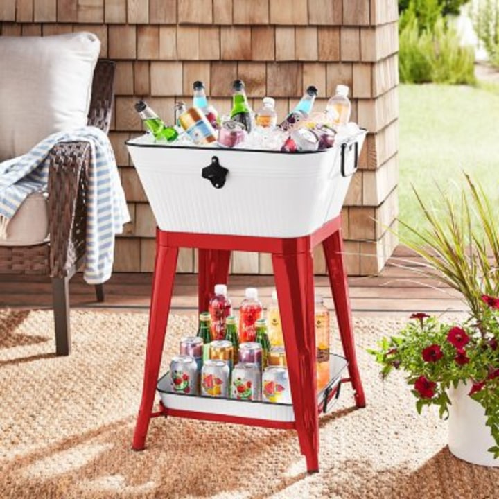 Beverage Tub with Stand