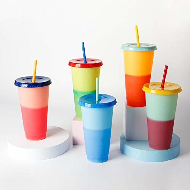 Simpleas Reusable Color Changing Plastic Tumblers