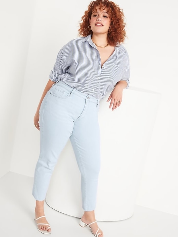 Curvy High-Waisted O.G. Straight Cut-Off Ankle Jeans for Women