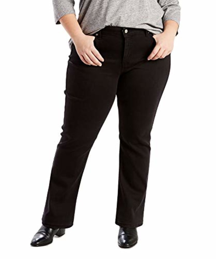 Levi&#039;s Women&#039;s Plus-size 414 Classic Straight Jeans Pants, -soft black, 39 (US 24) L