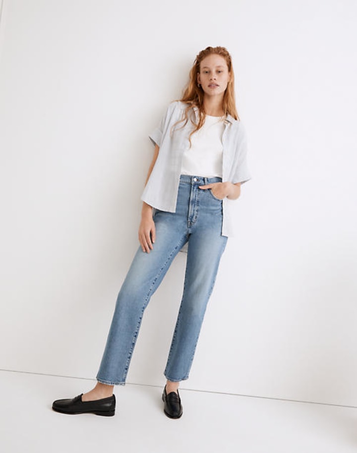The perfect vintage straight jeans in a Montville wash