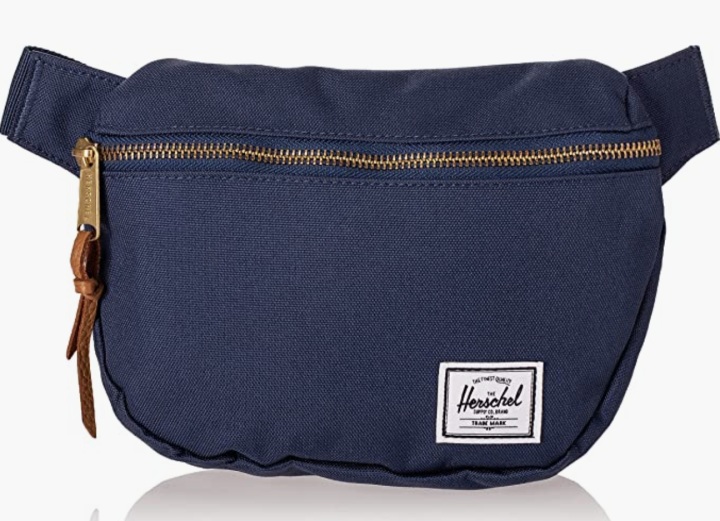 25 best fanny packs, belt bags and crossbody bags in 2022