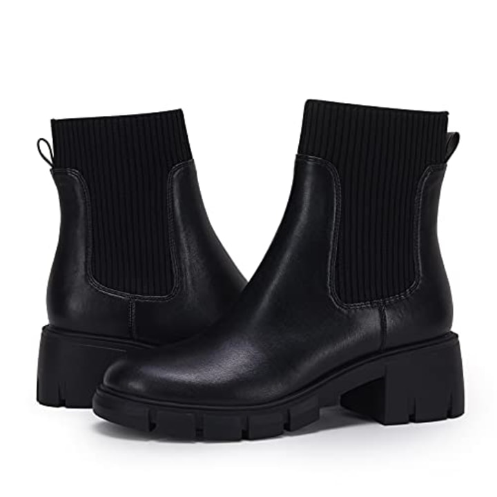 Ruanyu notched sole ankle boots