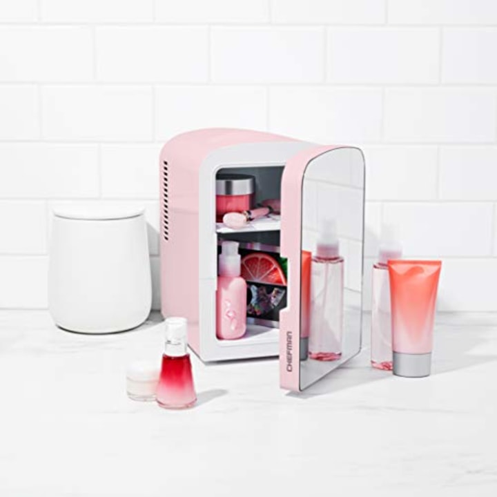 Chefman Portable Mirrored Personal Fridge 4 Liter Mini Refrigerator, Skin Care, Makeup Storage, Beauty, Serums and Face Masks, Small for Desktop Or Travel, Cool &amp; Heat, Cosmetic Application, Pink