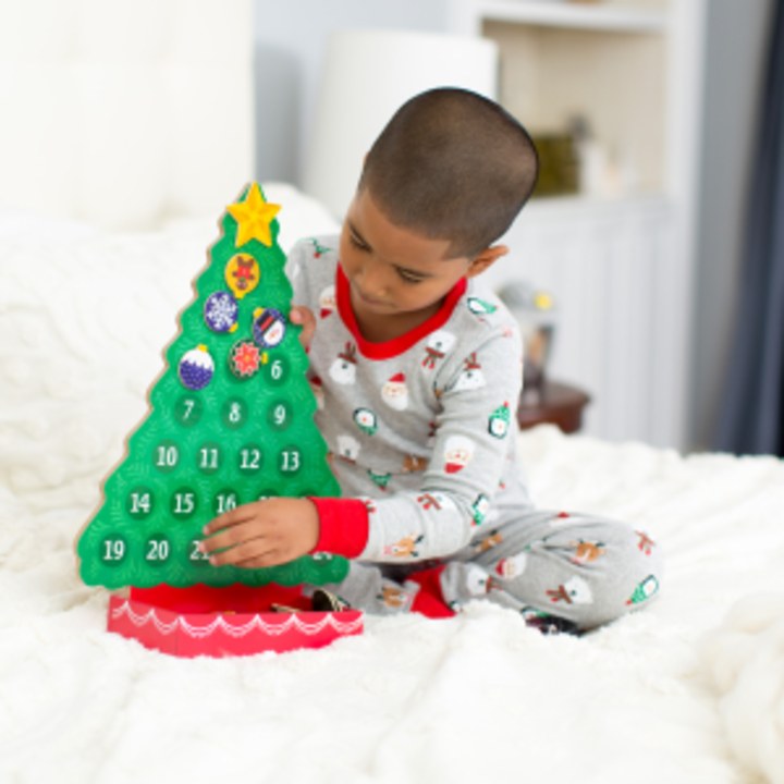 Melissa &amp; Doug Countdown to Christmas Wooden Advent Calendar