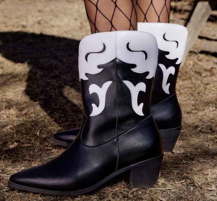 Goth Cowgirl Two Tone Western Boots